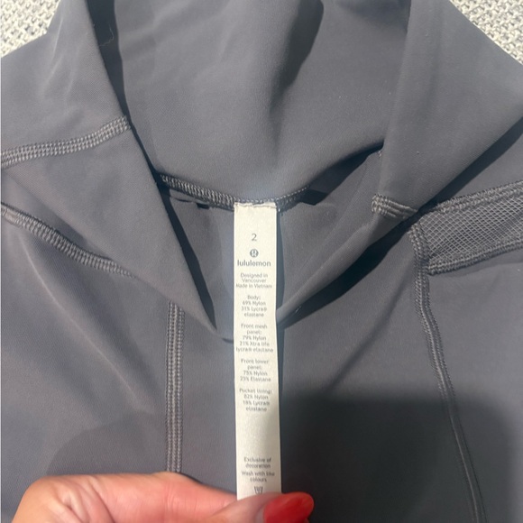 Lululemon Charcoal mesh  Leggings - Picture 3 of 3